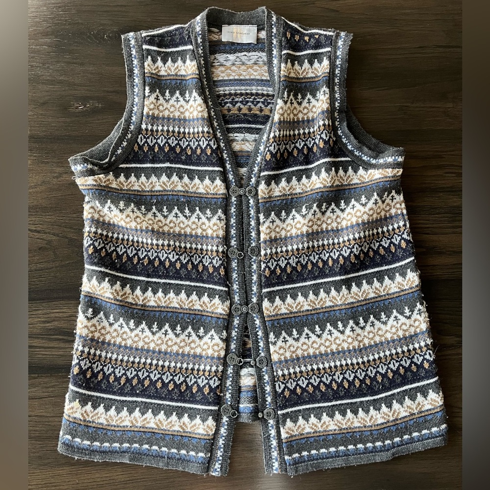Men's Patterned Button-Front Knit Vest - Gray, Navy & Cream